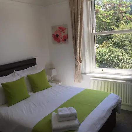 Croham Park - Free Parking & Wi-Fi-3